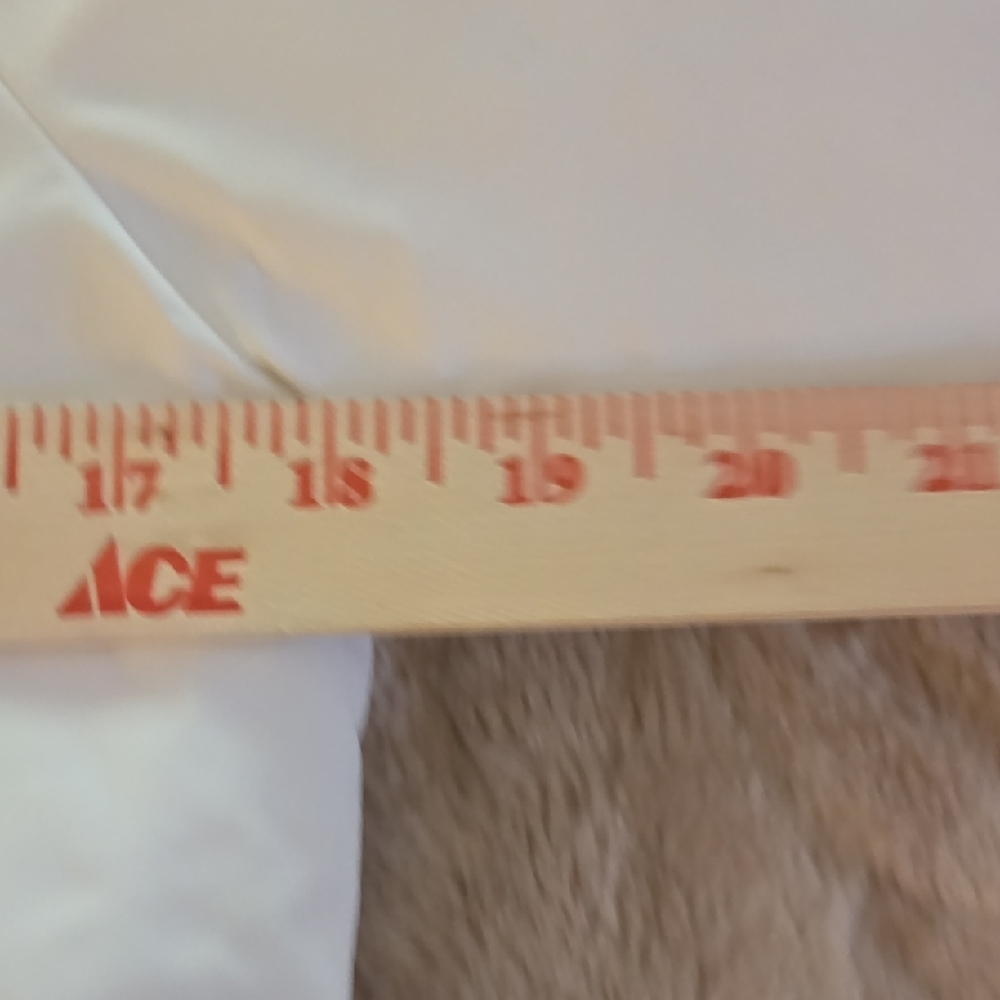 adidas White Puffer Jacket - Picture 8 of 11